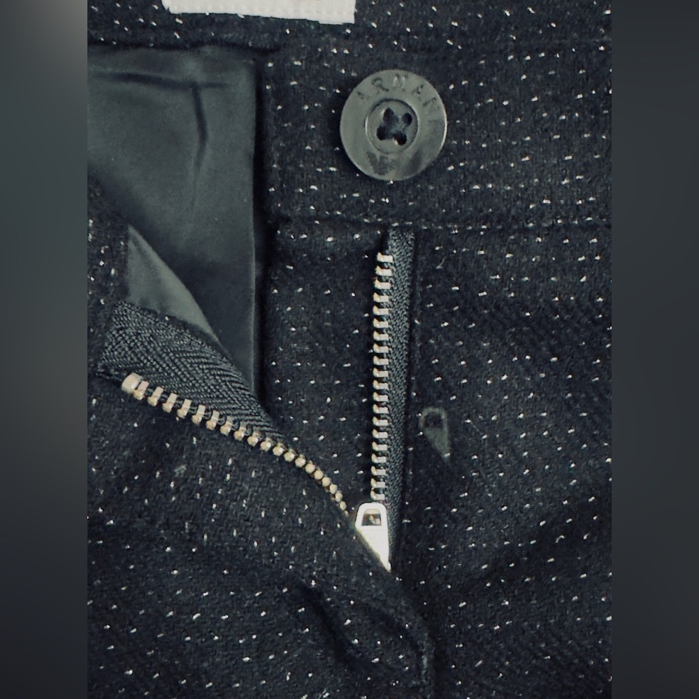 Armani Junior Black Wool Mix Trouser Shorts with Bow on Back Italian 12A. NWT - Picture 8 of 14